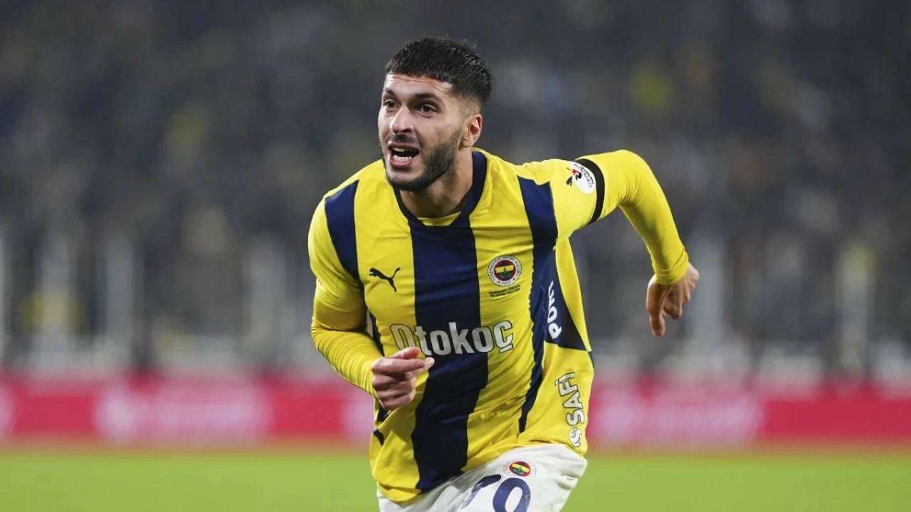 İsmail Kartal yedek kulübesine hapsetmişti: Montella hiç düşünmeden Riva'ya çağırdı! 5